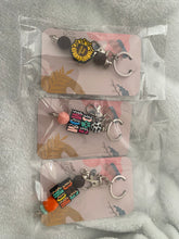Load image into Gallery viewer, Dog Mom Keychain