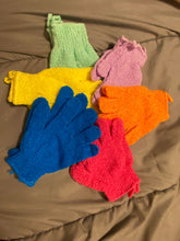 Load image into Gallery viewer, Exfoliating Gloves